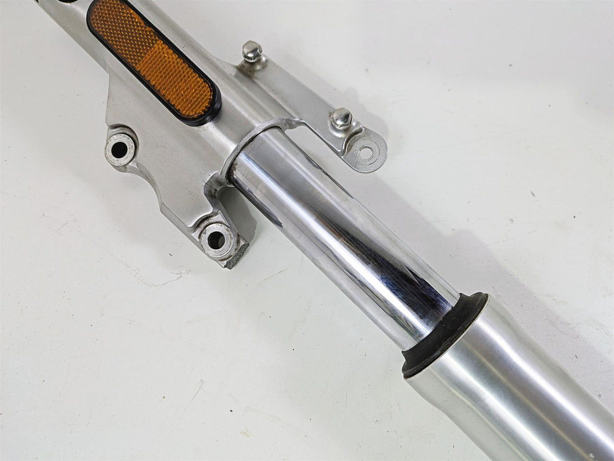 2006 Triumph Rocket 3 Straight Left Front Fork Leg Suspension - Read T2045501 {{ shop.shopifyCountryName }} - Mototech271