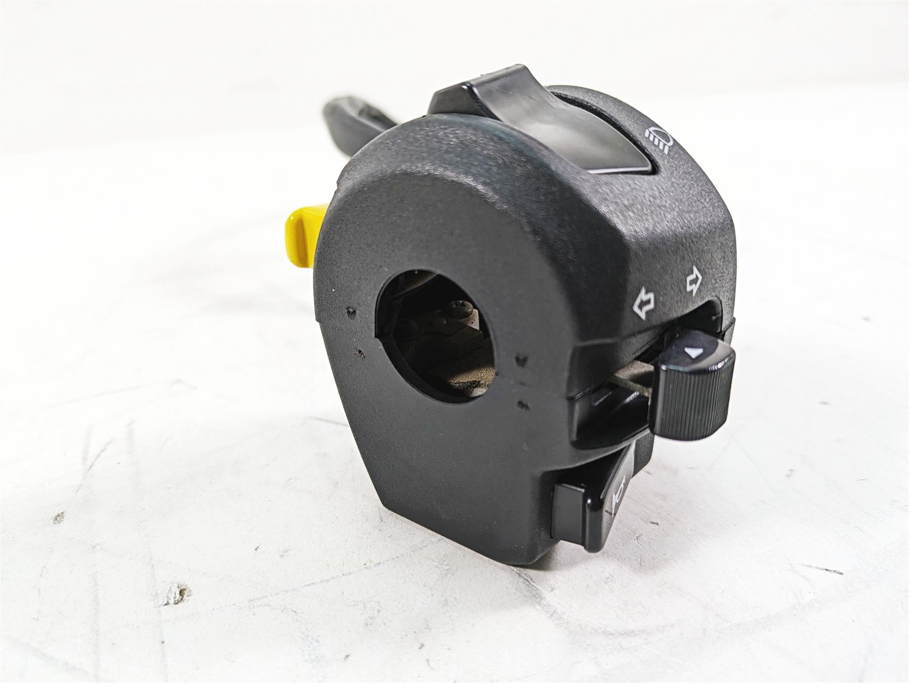 2013 Moto Guzzi V7 750 Stone domino Left Hand Light Control Switch 887822 {{ shop.shopifyCountryName }} - Mototech271