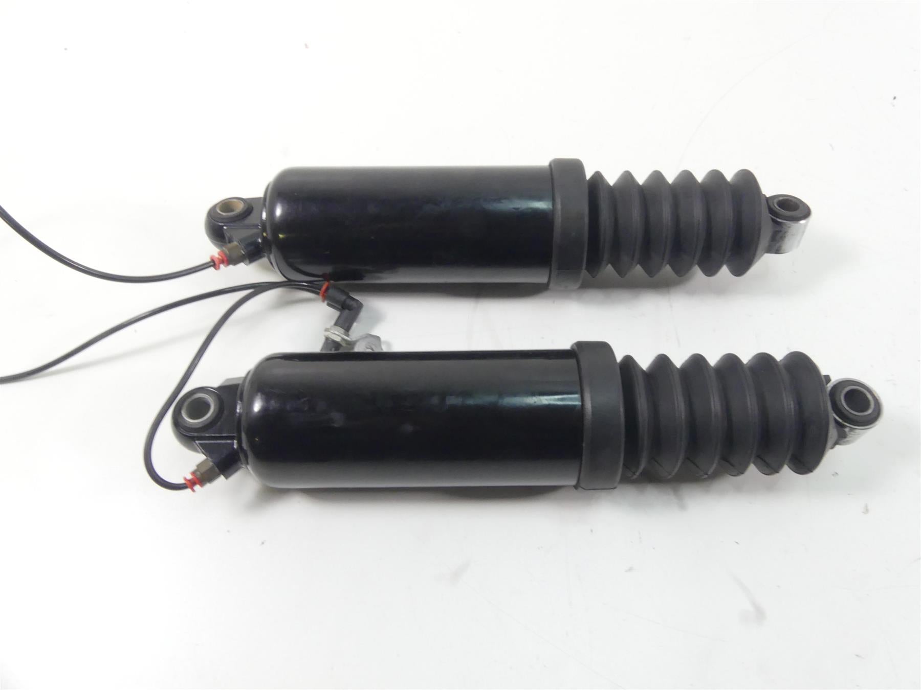 2013 Harley Touring FLHTP Electra Glide Rear Shock Damper Set 13" 54565-09 {{ shop.shopifyCountryName }} - Mototech271