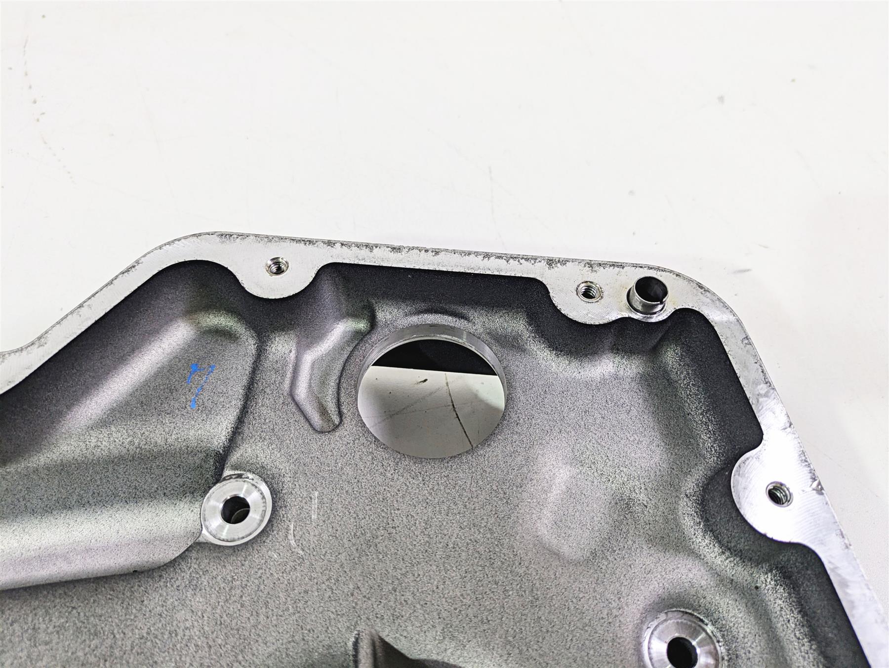 2008 Harley FLSTC 105TH Softail Heritage Inner Primary Clutch Cover 60681-06A {{ shop.shopifyCountryName }} - Mototech271