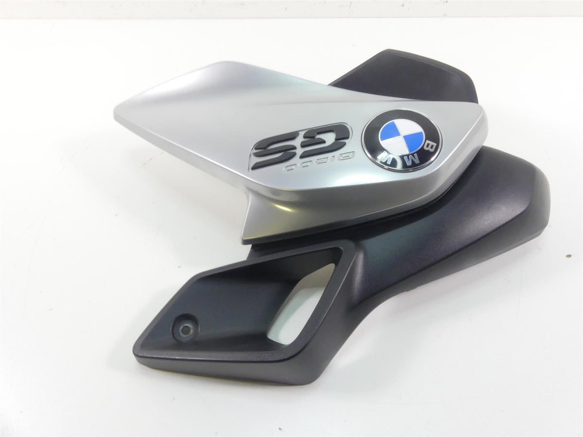 2013 BMW R1200GS GSW K50 Right Side Fuel Tank Grill Cover Fairing 46638533660 {{ shop.shopifyCountryName }} - Mototech271