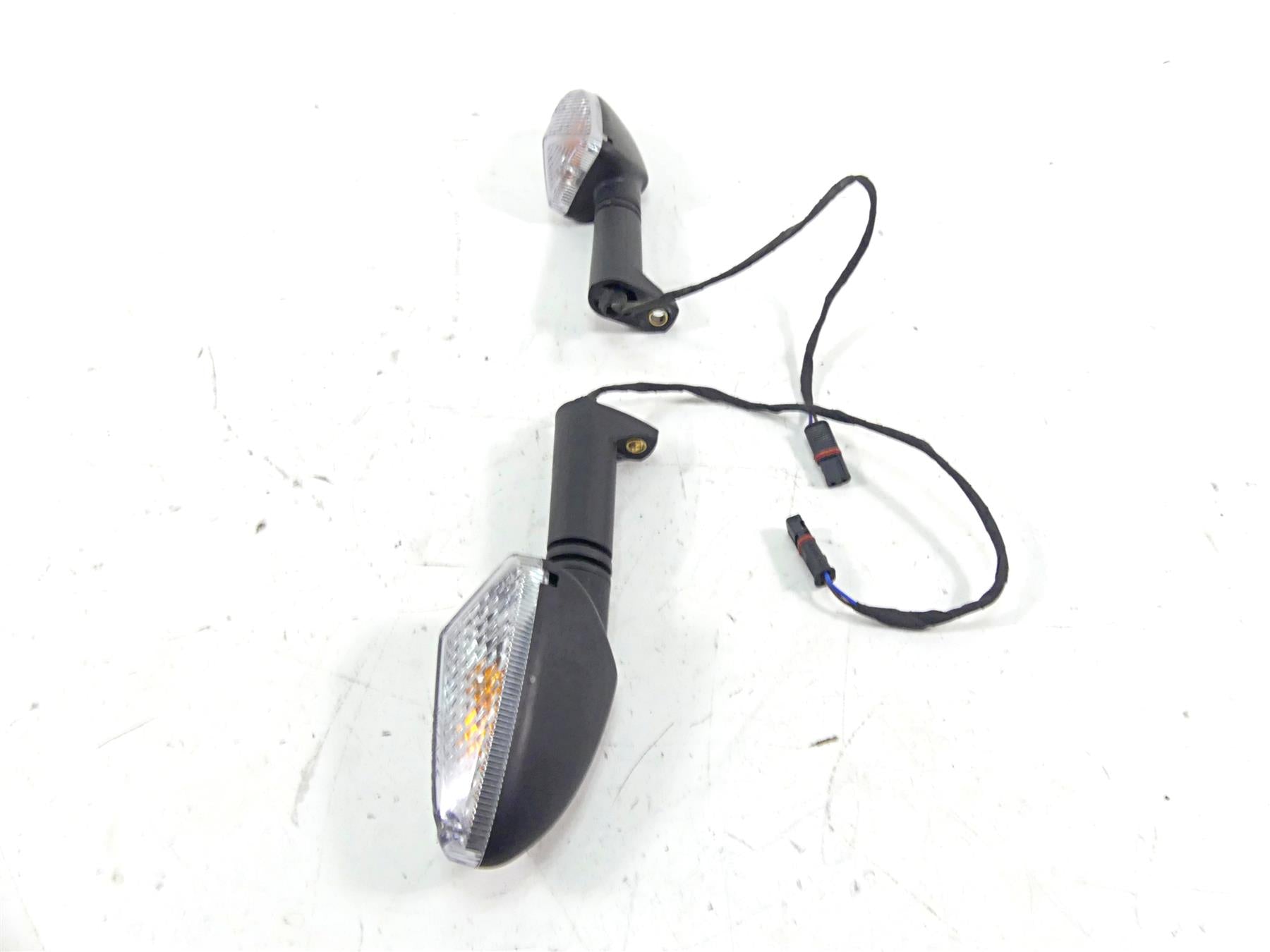 2015 BMW R1200GS GSW K50 Front Blinker Turn Signal Set 63138534355 {{ shop.shopifyCountryName }} - Mototech271