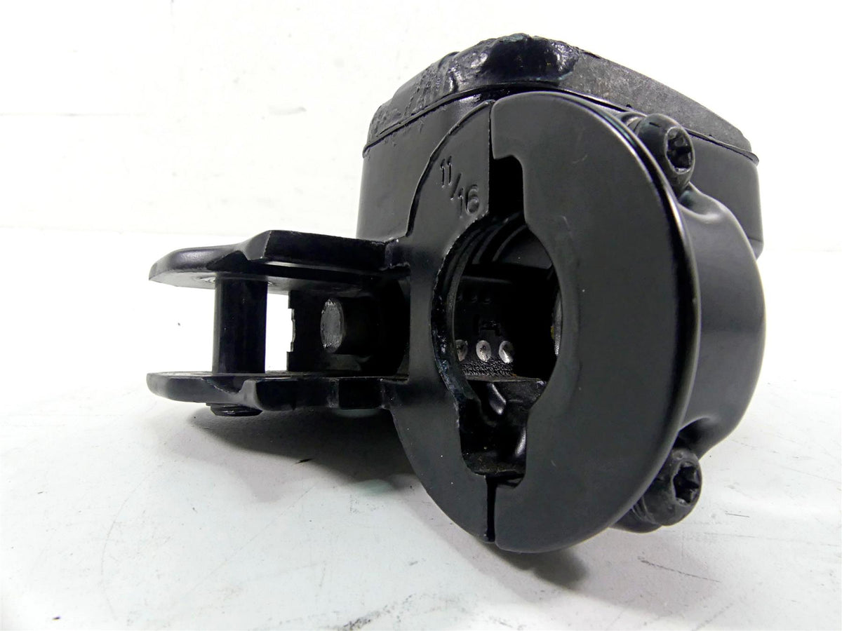 2015 Harley VRSCF Muscle V-Rod Clutch Master Cylinder 11/16" 38744-09B {{ shop.shopifyCountryName }} - Mototech271