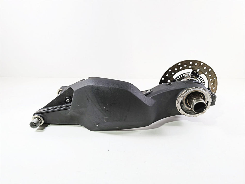 2018 Ducati Panigale V4 S Swingarm Swing Arm & Rear Axle 37022191CA 819Z0021A-Mototech271
