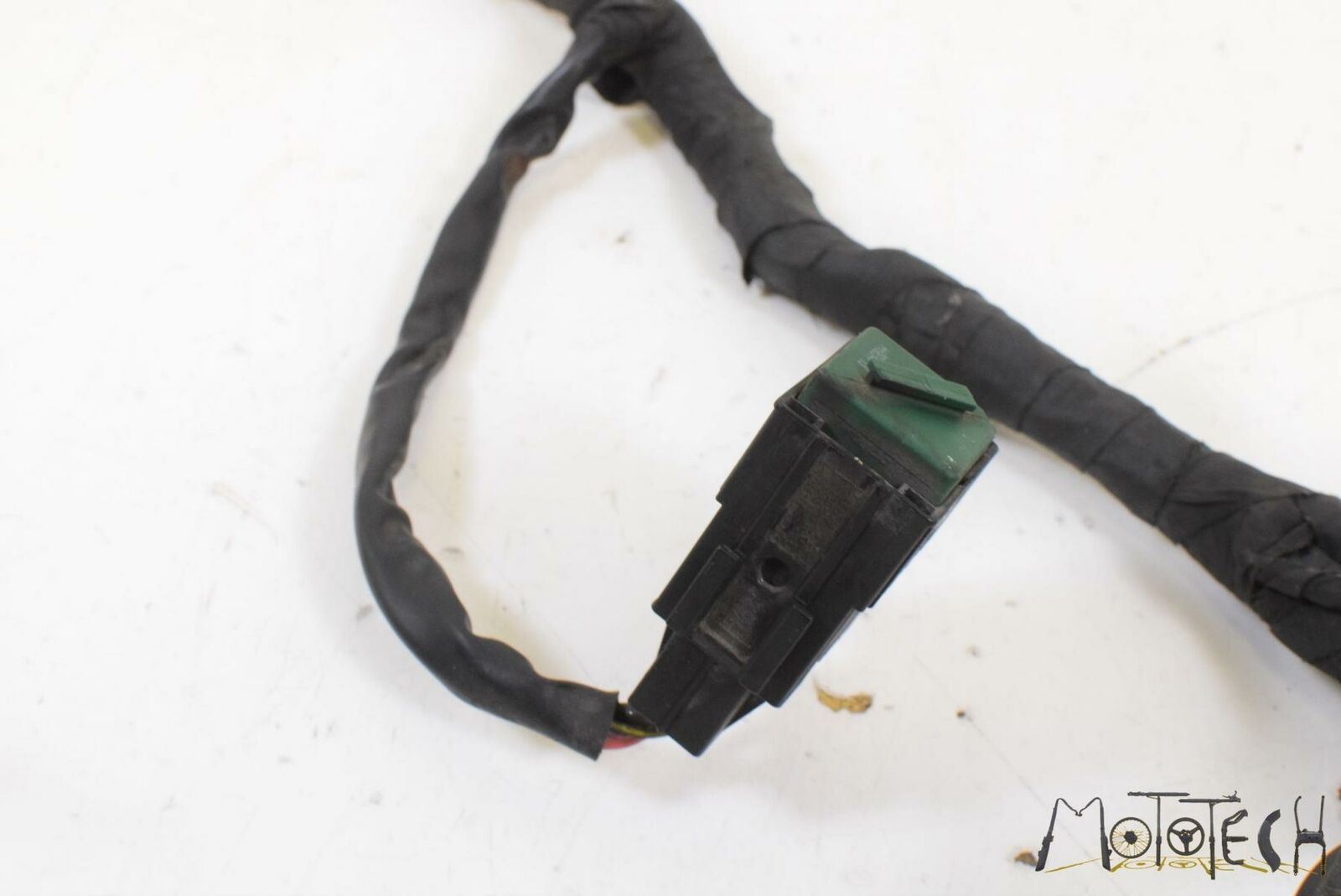 2009 BMW K1300 K1300S K40 Central Chassis Electronics 61357720223 {{ shop.shopifyCountryName }} - Mototech271