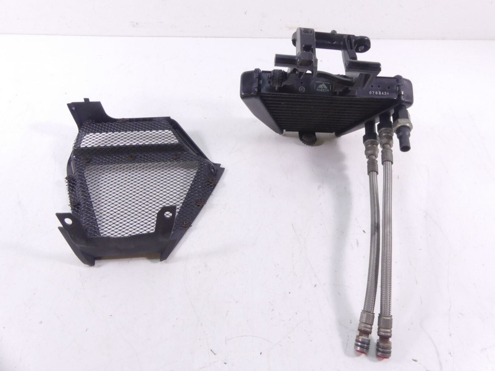 2015 Ducati Diavel Dark Oil Cooler Radiator Lines Mount Cover Set 54840941C {{ shop.shopifyCountryName }} - Mototech271
