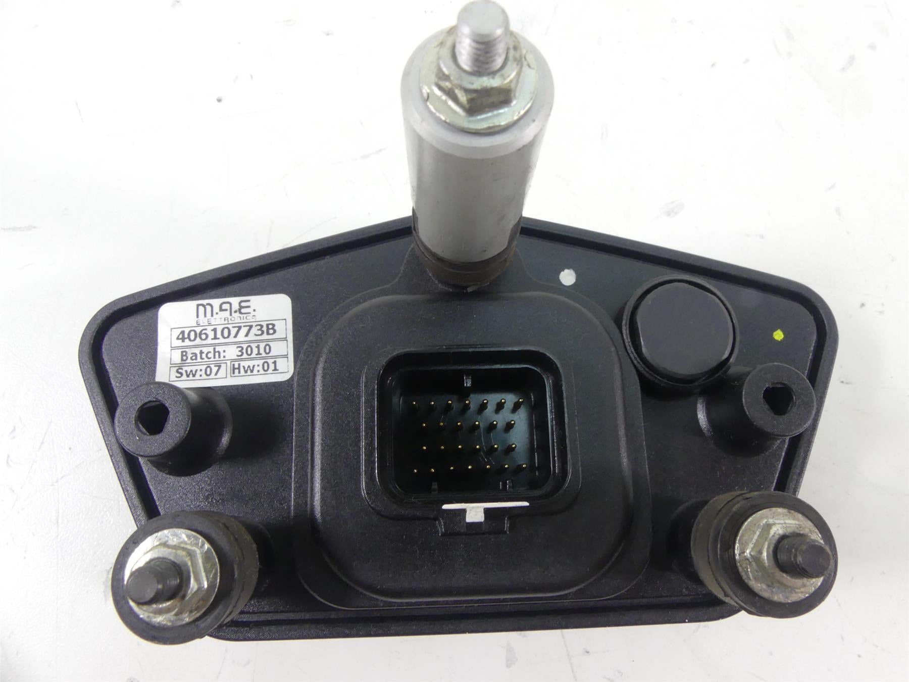 2011 Ducati Hypermotard 1100 SP Speedometer Ignition Switch Key 14K 40610773B {{ shop.shopifyCountryName }} - Mototech271