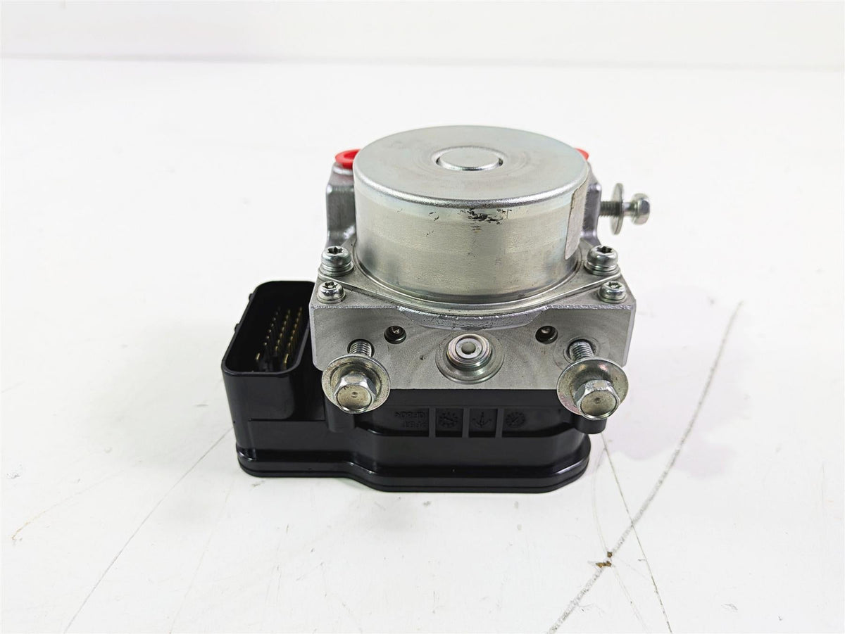 2012 Victory Cross Country Nissin Abs Brake Pump Unit Module 1911694 {{ shop.shopifyCountryName }} - Mototech271