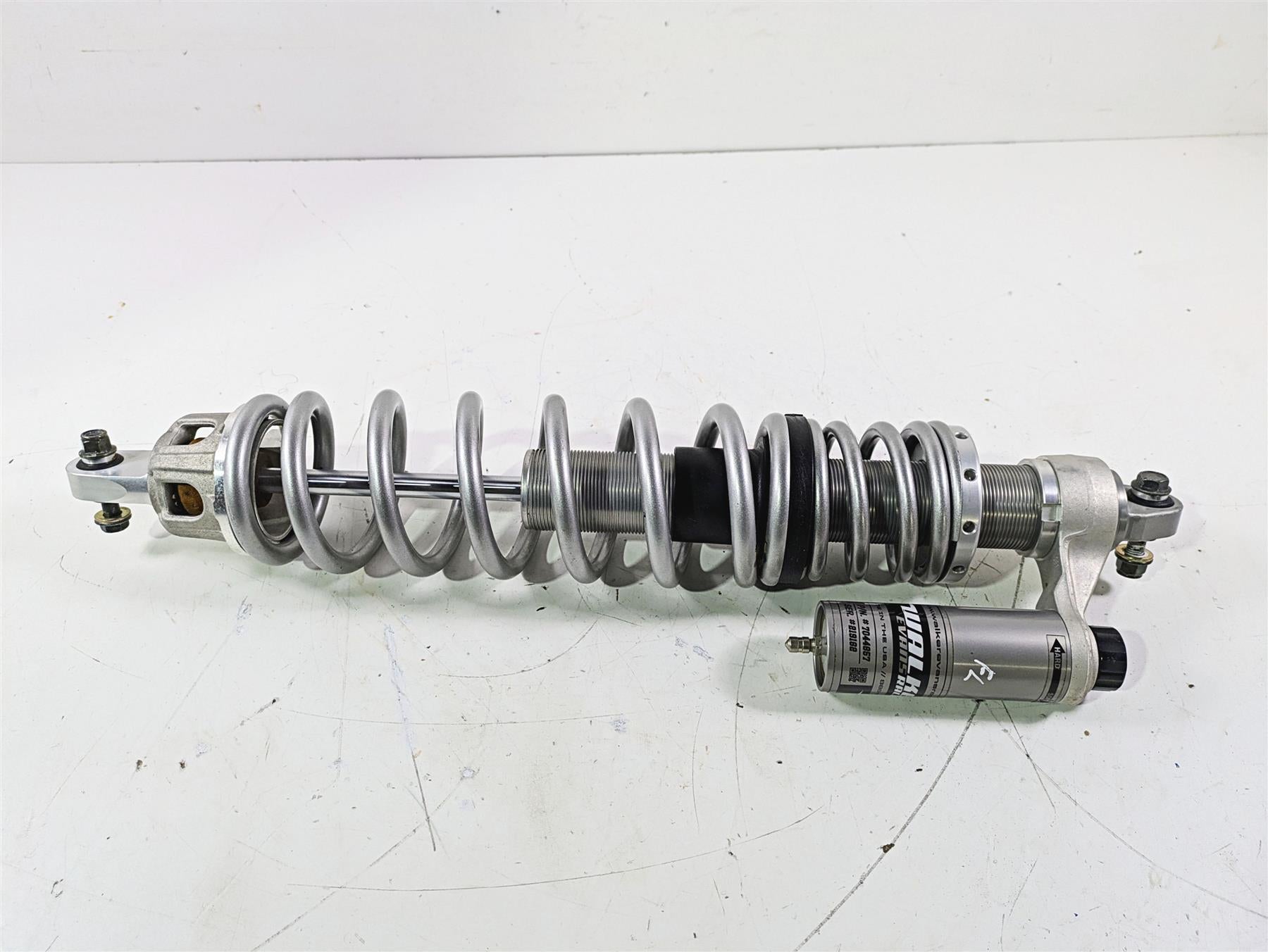 2022 Polaris RZR XP 4 1000 Premium Walker Evans Front Left Shock Damper 7044857 {{ shop.shopifyCountryName }} - Mototech271
