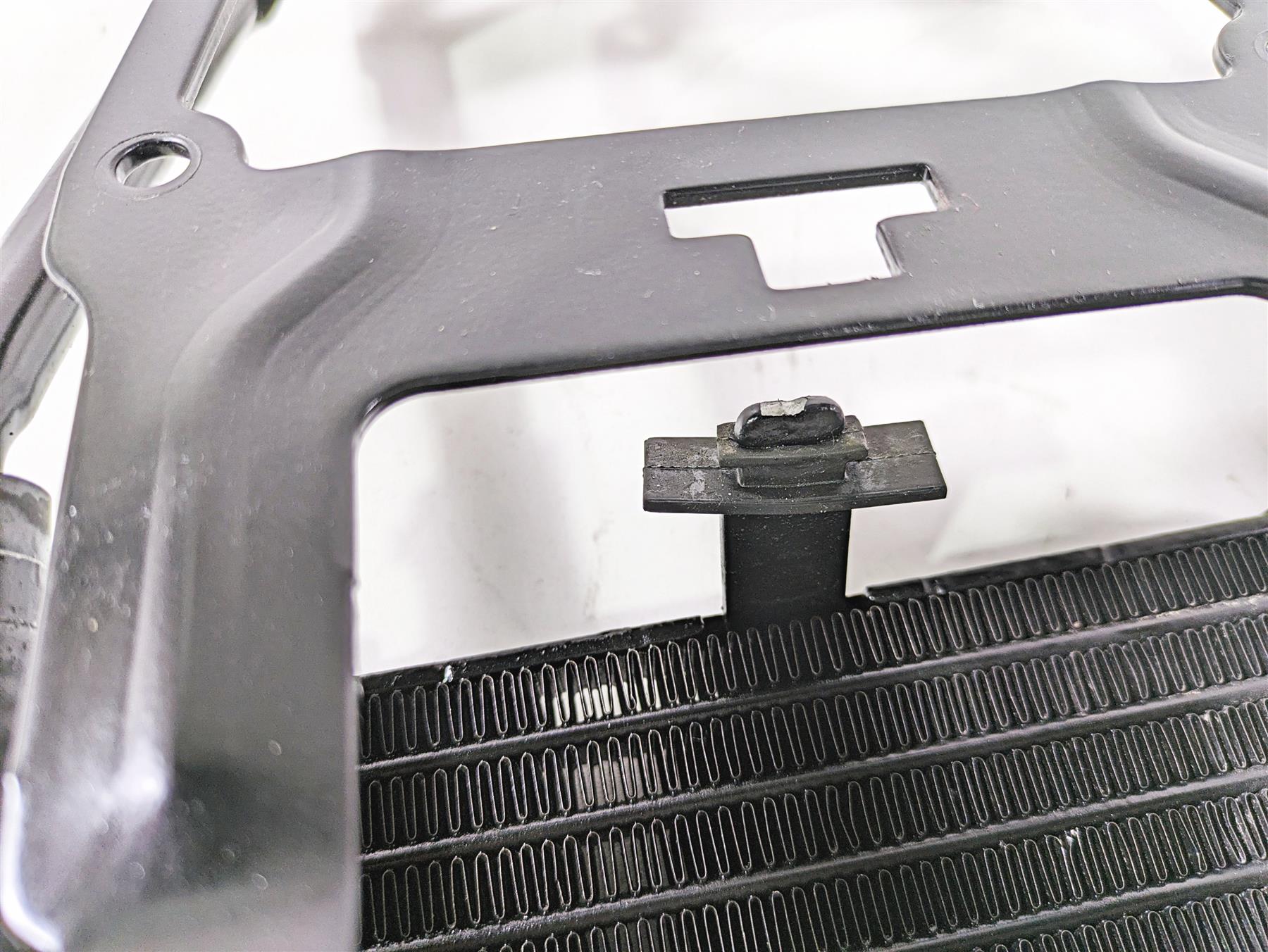 2020 Harley Touring FLHT Electra Glide Oil Cooler & Cover 62700227 26800092 {{ shop.shopifyCountryName }} - Mototech271