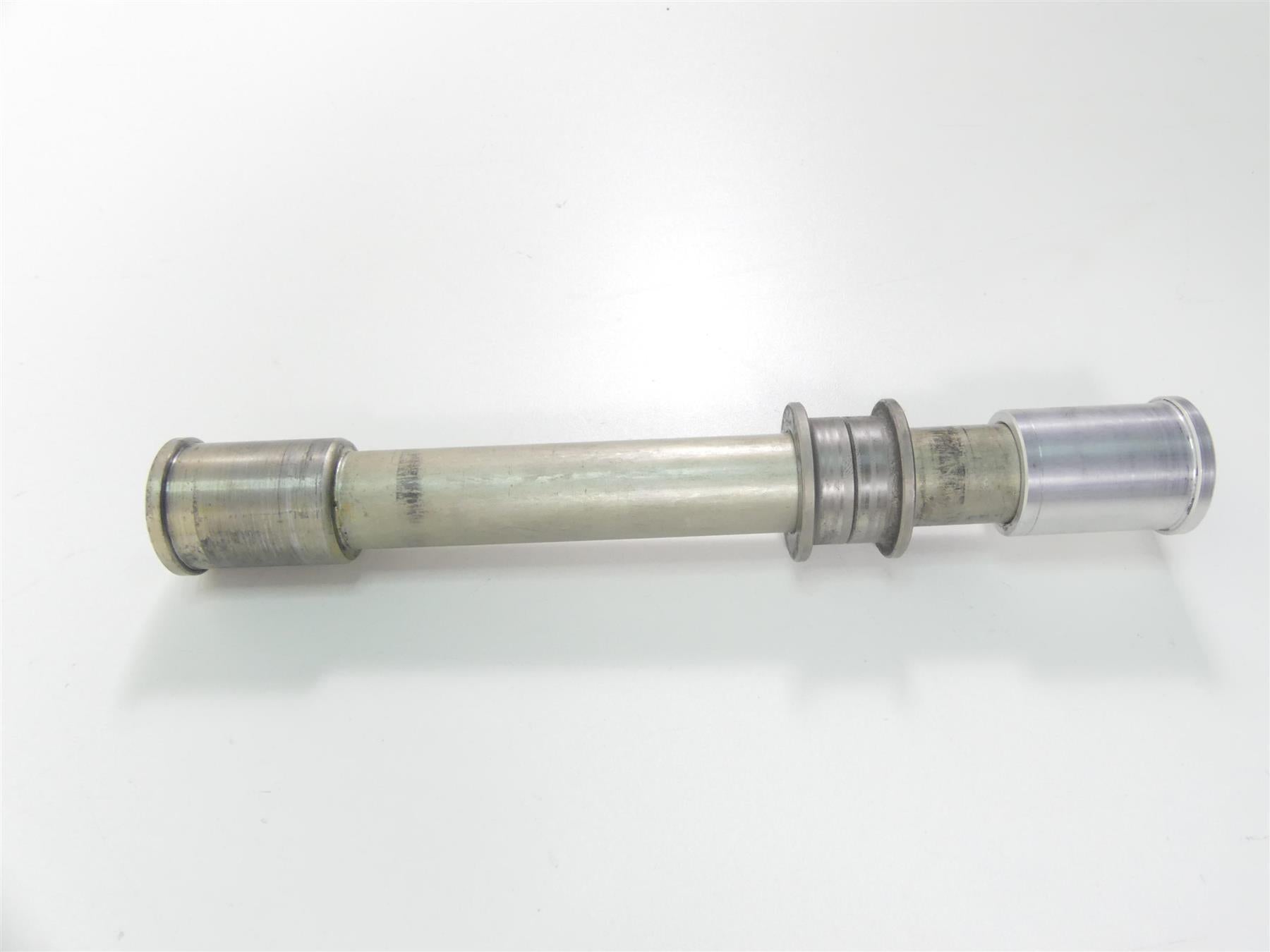 2012 Kawasaki ZX1400 ZX14R Ninja Front 25mm Axle Wheel Spindle 41068-0049 {{ shop.shopifyCountryName }} - Mototech271