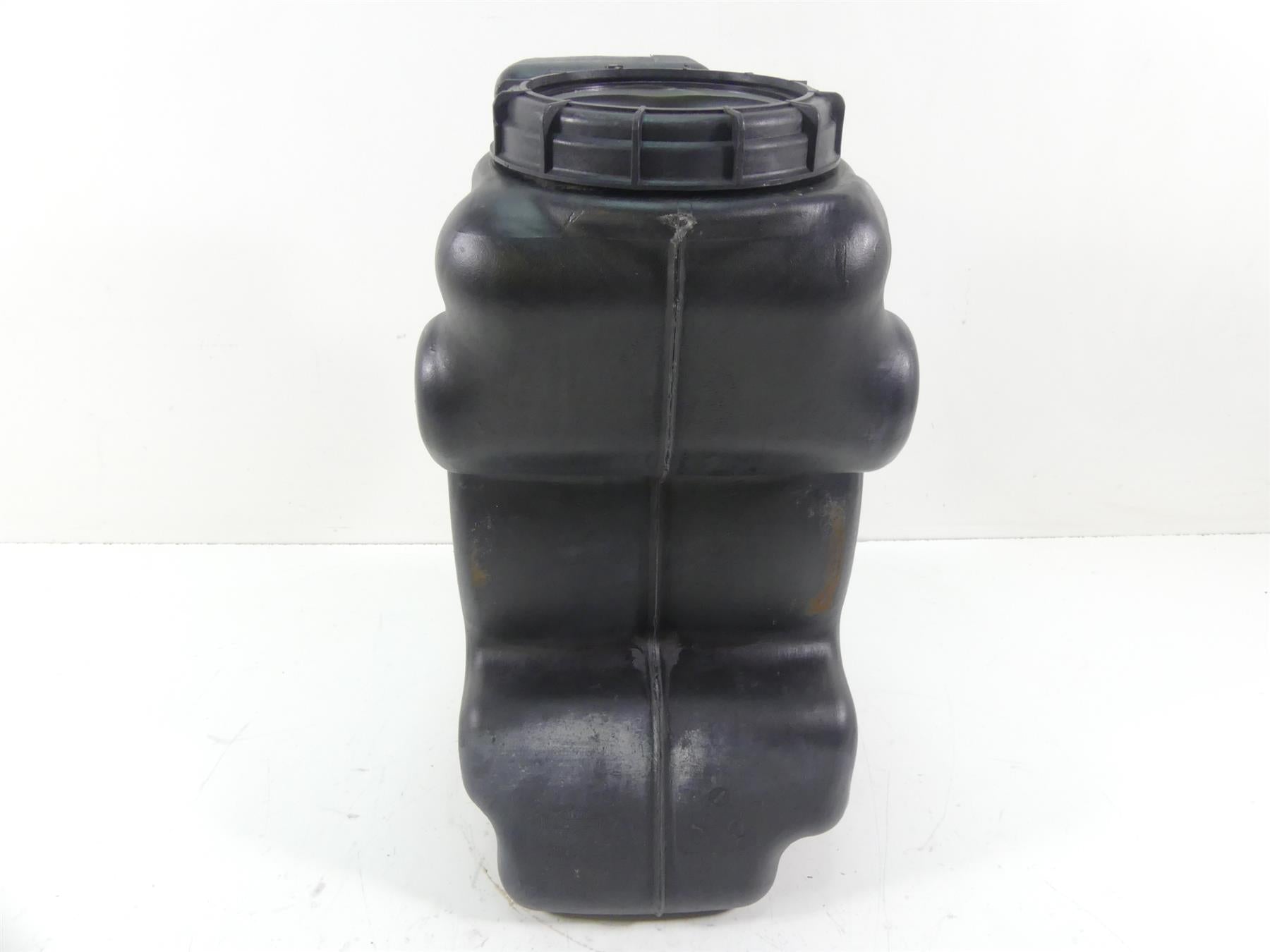 2006 Harley VRSCD Night V Rod Plastic Fuel Gas Petrol Tank Reservoir 62921-01 {{ shop.shopifyCountryName }} - Mototech271