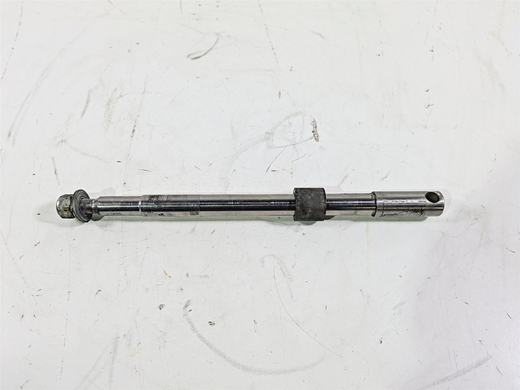 2004 Harley FLSTCI Softail Heritage Front Axle Wheel Spindle 3/4" 41584-86A {{ shop.shopifyCountryName }} - Mototech271