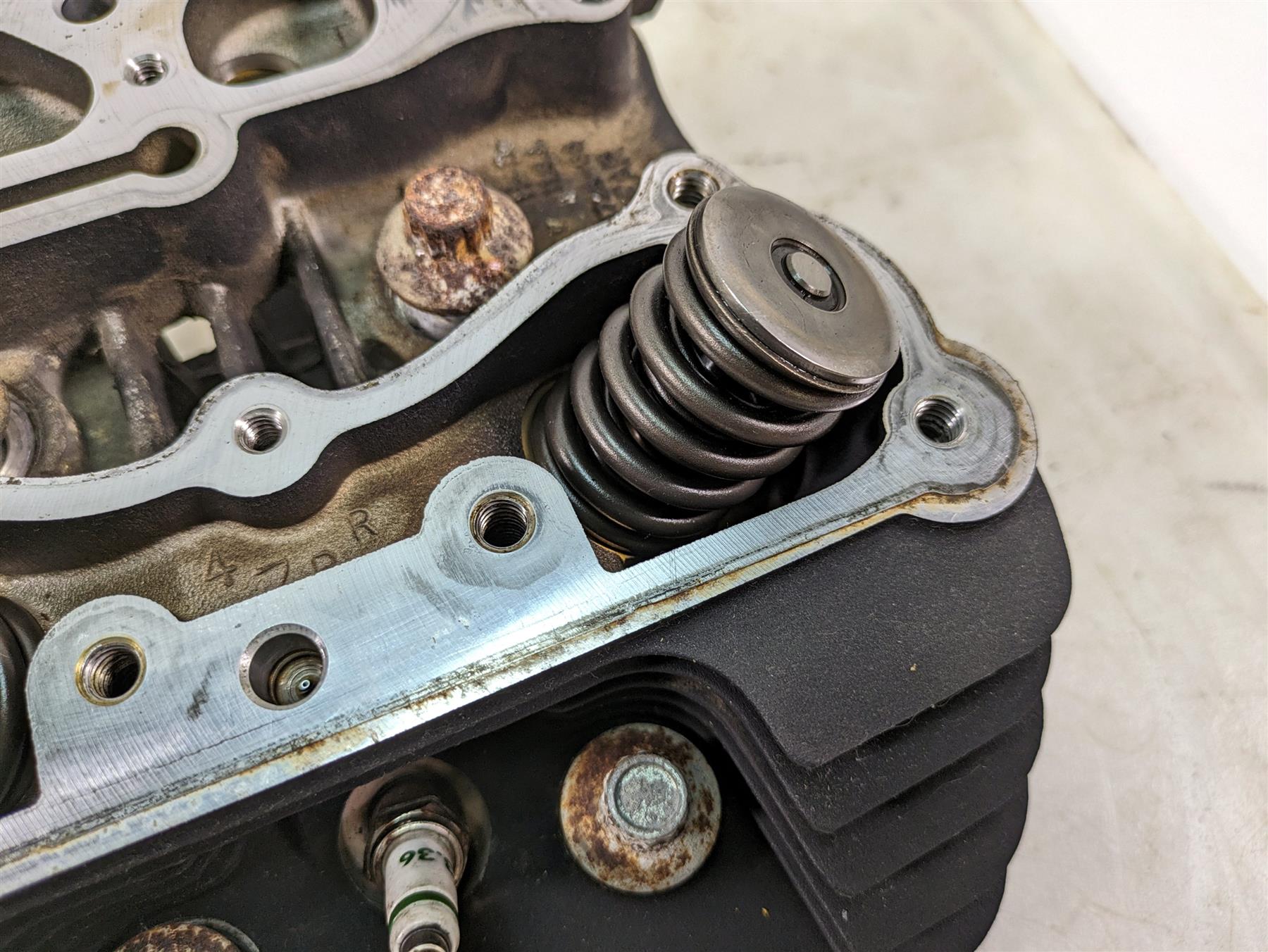 2000 Harley Dyna FXDL Low Rider Rear Cylinder Head Cylinderhead 88ci 16725-99 {{ shop.shopifyCountryName }} - Mototech271