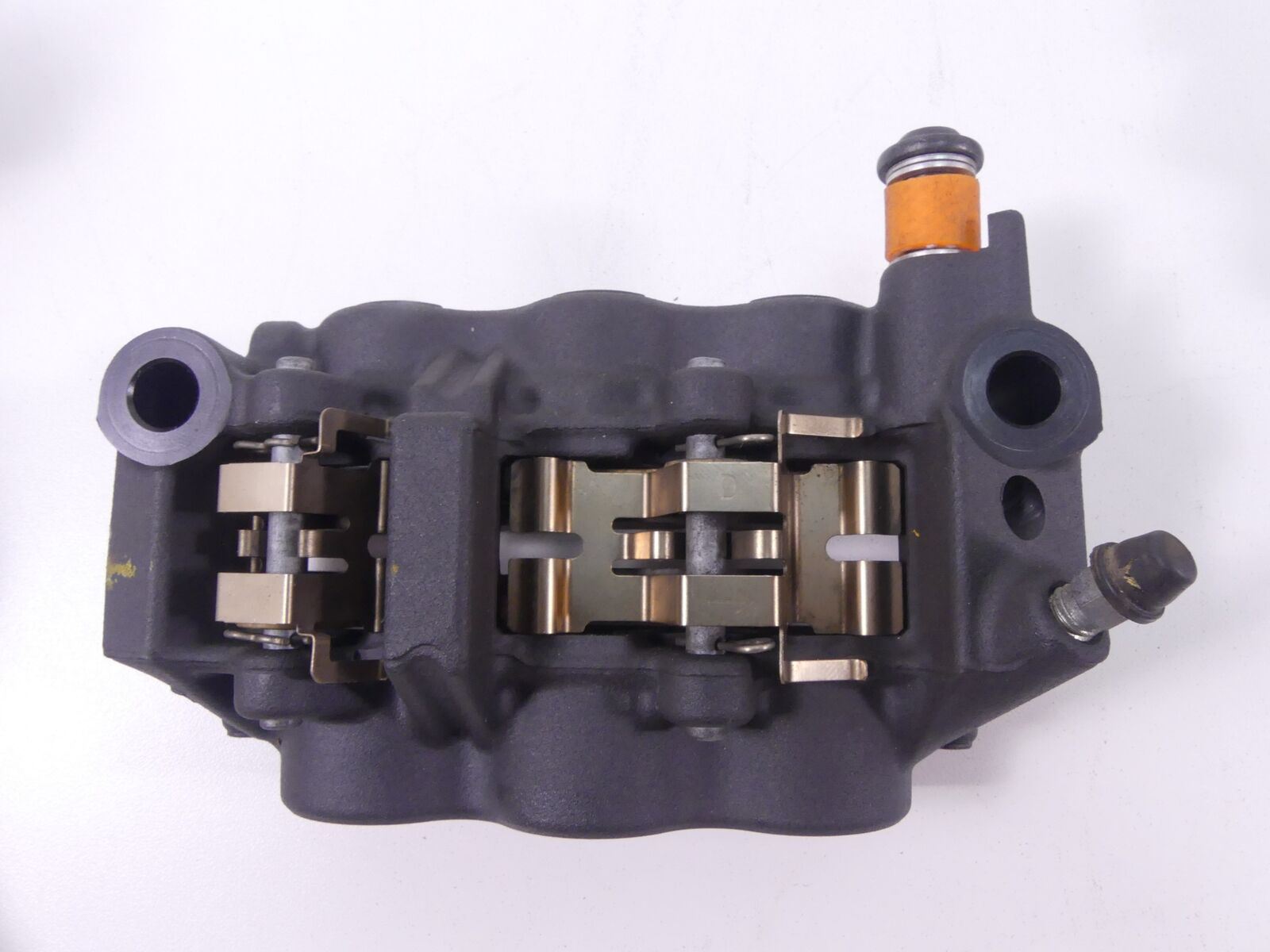 2019 Yamaha VMX17 V-Max 1700 Front Left Right Brake Caliper Set 4C8-2580T-10-00 {{ shop.shopifyCountryName }} - Mototech271
