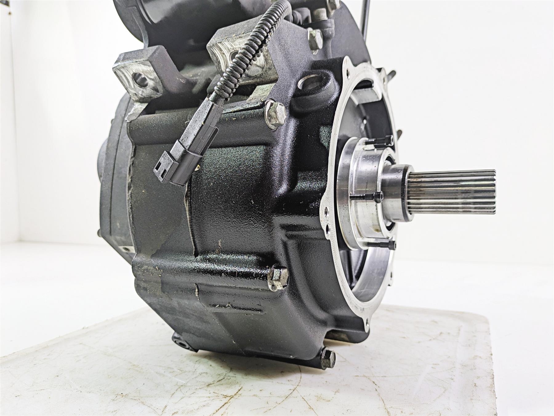 2014 Harley FXDF Dyna Fat Bob Engine Bottom End Crank Case Shaft 24621-06B {{ shop.shopifyCountryName }} - Mototech271