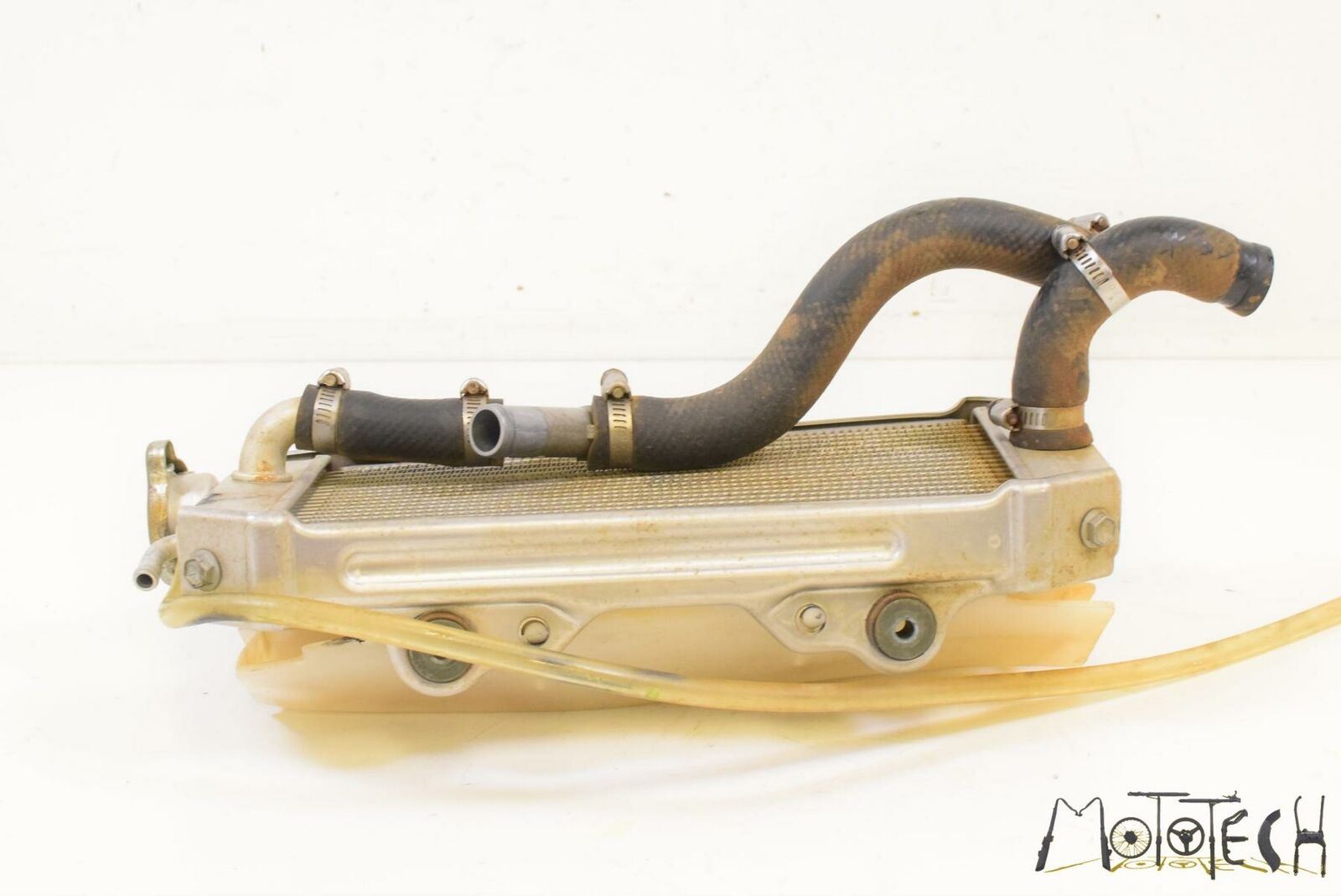 2007 Kawasaki KX250F KX250 F Right Coolant Radiator w/ Shroud TWISTED 39061-0074 {{ shop.shopifyCountryName }} - Mototech271
