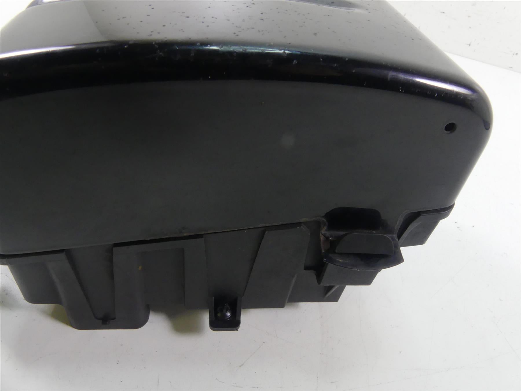 2015 Harley FLD Dyna Switchback Electrical Carrier Tray & Cover 70367-12 {{ shop.shopifyCountryName }} - Mototech271