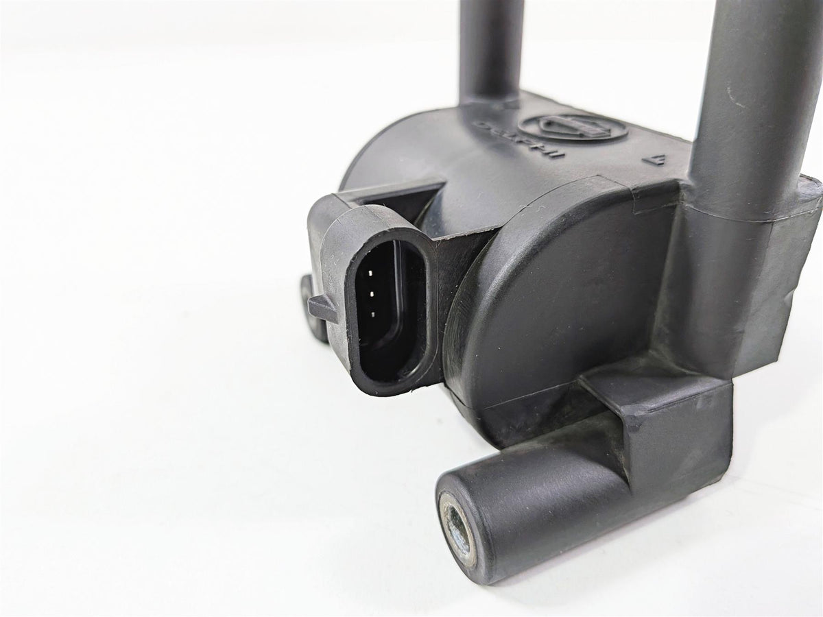 2016 Harley Touring FLHX Street Glide Delphi Ignition Coil 31696-07A {{ shop.shopifyCountryName }} - Mototech271