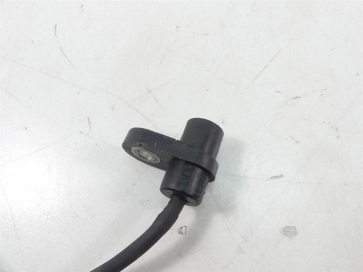 2011 Victory Vision Tour Rear Abs Brake Wheel Speed Sensor 4011884 {{ shop.shopifyCountryName }} - Mototech271