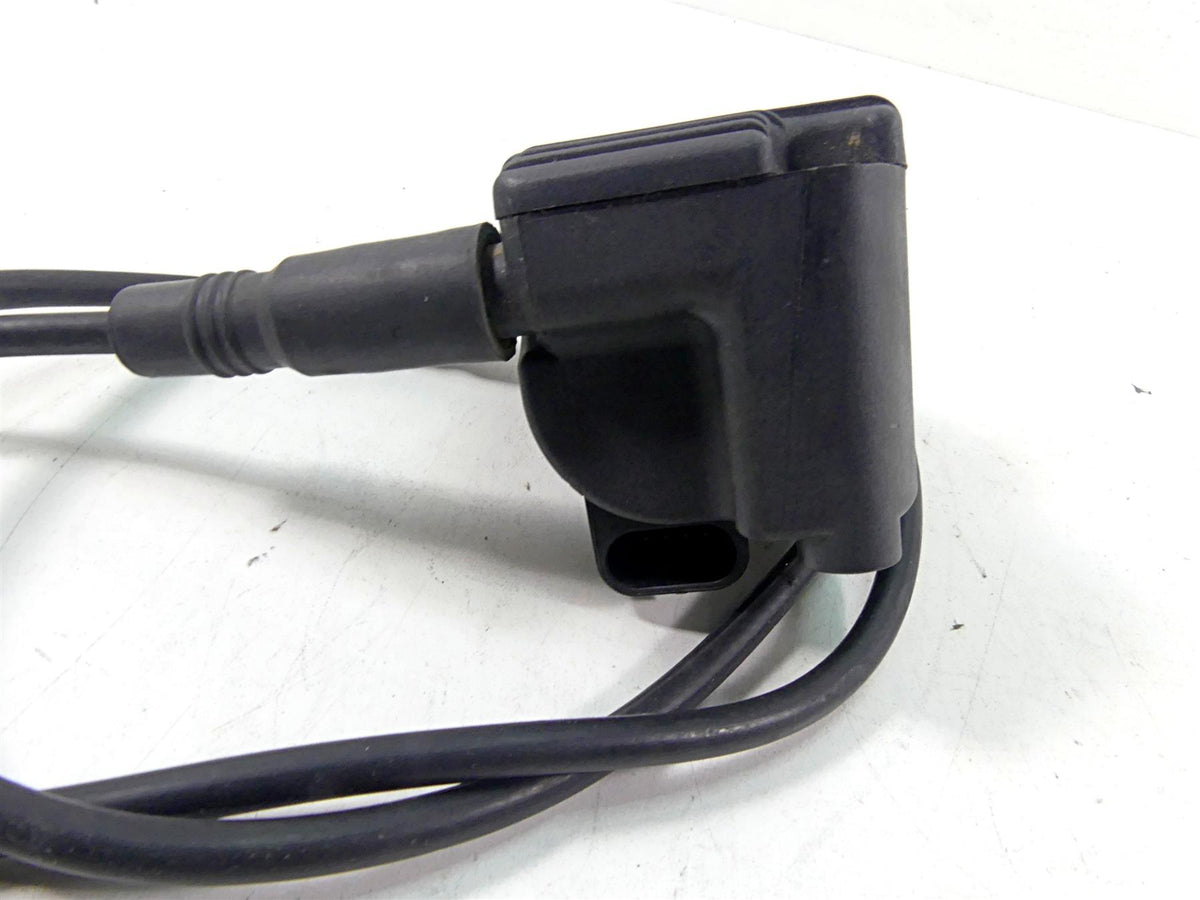 2004 Harley Touring FLHTCUI Electra Glide Ignition Coil Wires Plugs 31743-01 {{ shop.shopifyCountryName }} - Mototech271