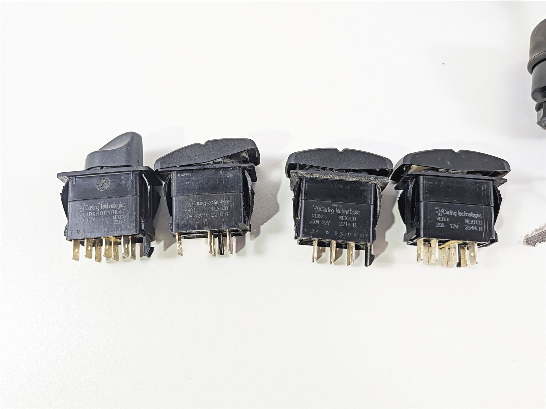 2022 Kawasaki Teryx KRX KRF 1000 SE Light & Ignition Switch Keys Set 27005-0643 {{ shop.shopifyCountryName }} - Mototech271