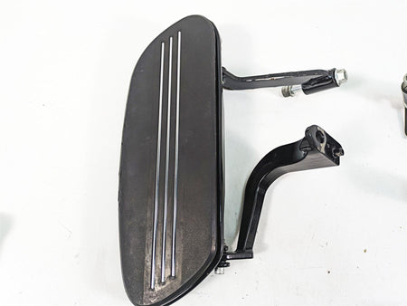 2013 Harley Touring FLHX Street Glide Floor Board + Shift Brake Pedal 50683-04 {{ shop.shopifyCountryName }} - Mototech271
