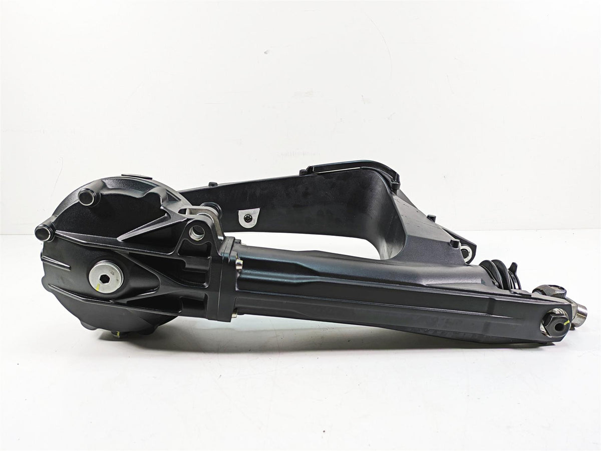 2020 Moto Guzzi V85 TT Adventure Differential Drive Shaft Swingarm Set 2B004678 {{ shop.shopifyCountryName }} - Mototech271