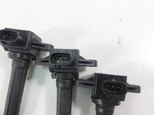Load image into Gallery viewer, 2017 Yamaha Waverunner VX 1050 CS Ignition Stick Coil Set 6EX-82310-00-00

