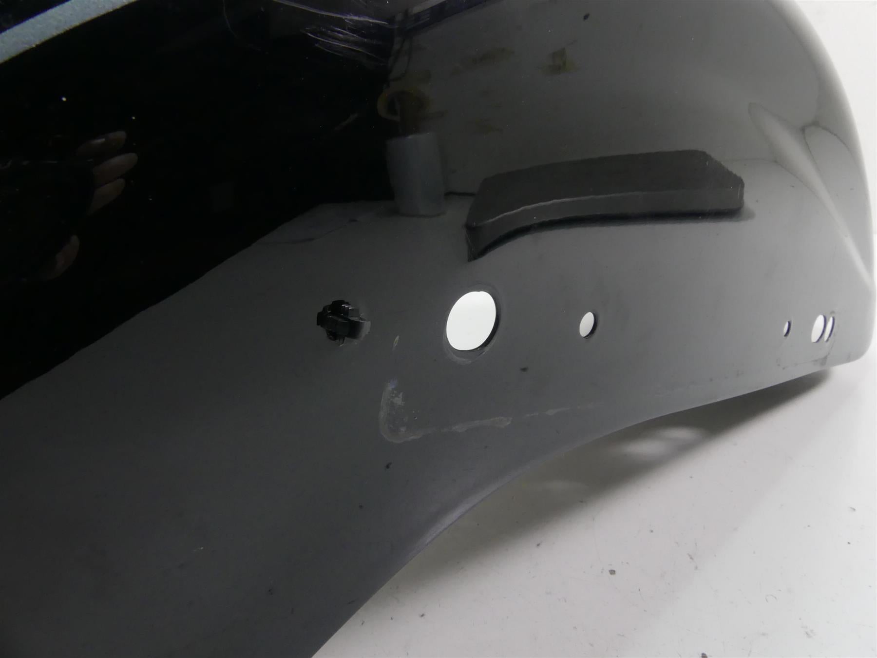 2010 Harley FXDWG Dyna Wide Glide Rear Fender - Read 60519-10 {{ shop.shopifyCountryName }} - Mototech271