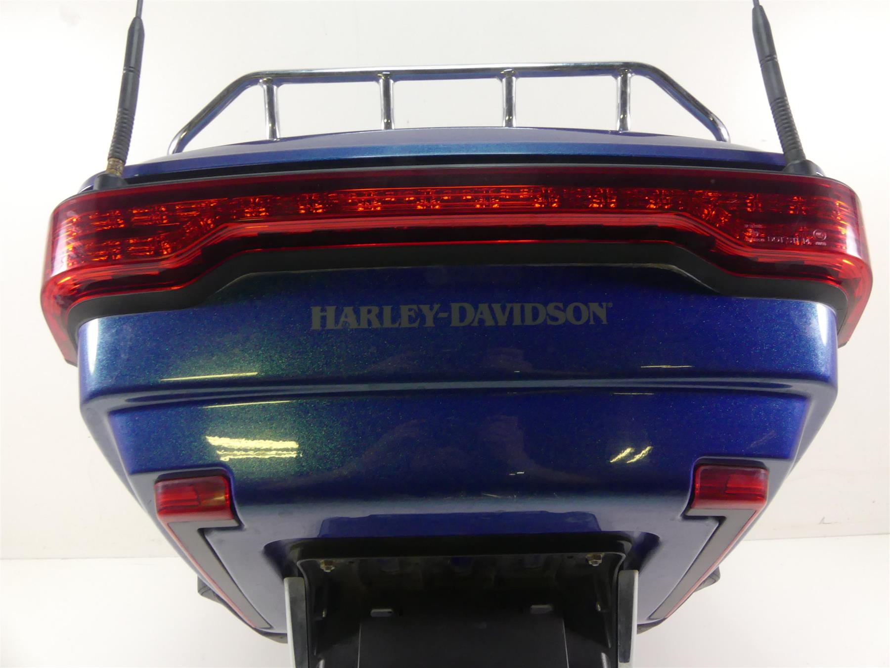 2014 Harley Touring FLHTK Electra Glide Rear Trunk Daytona Blue 53000346 {{ shop.shopifyCountryName }} - Mototech271