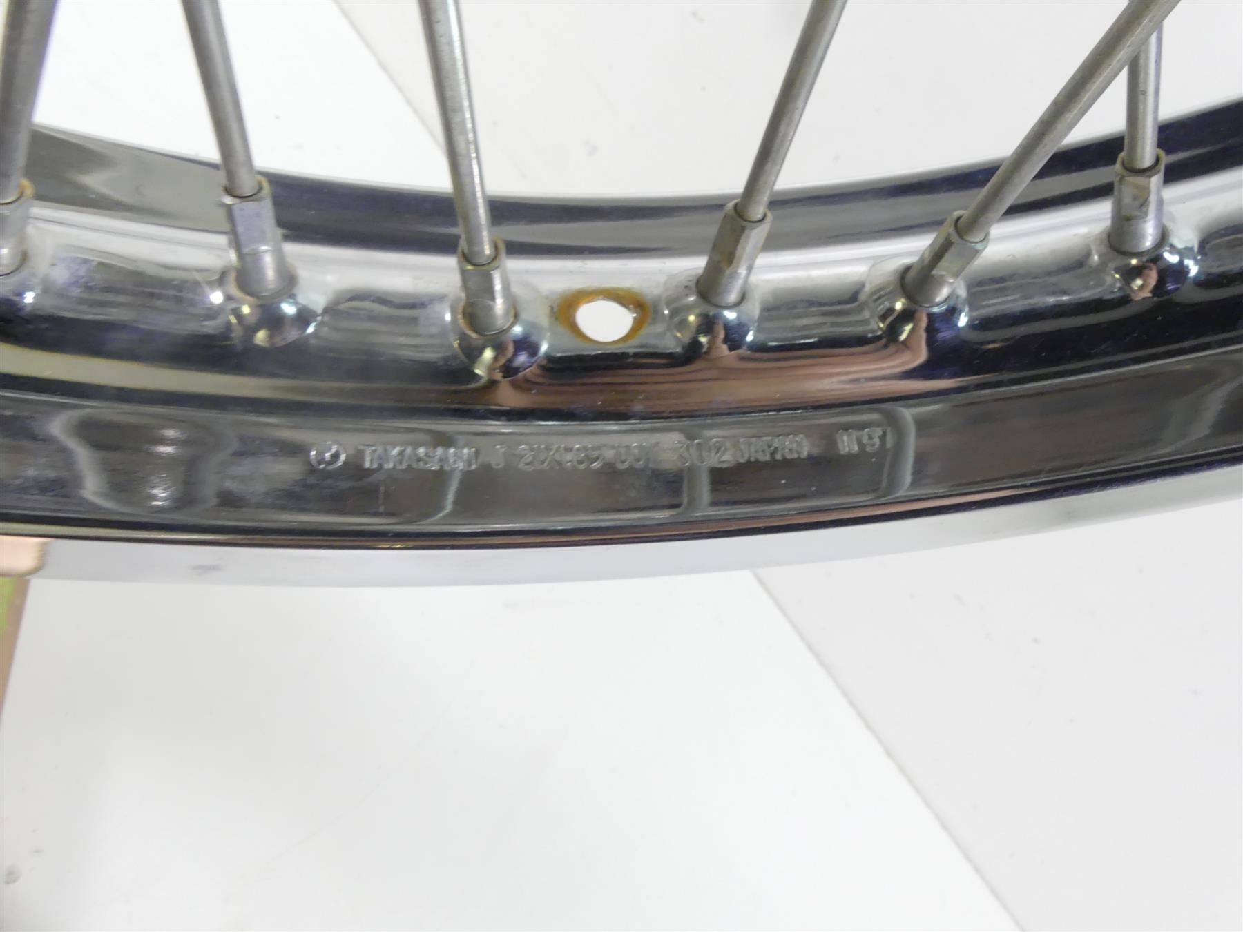 1998 Kawasaki VN800 Vulcan Straight Front Wheel Rim Takasago 21x1.85 41025-0048 {{ shop.shopifyCountryName }} - Mototech271