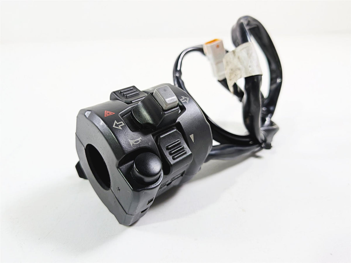 2017 Ducati Panigale 1299 Left Hand Light Horn Blinker Control Switch 65110132A-Mototech271