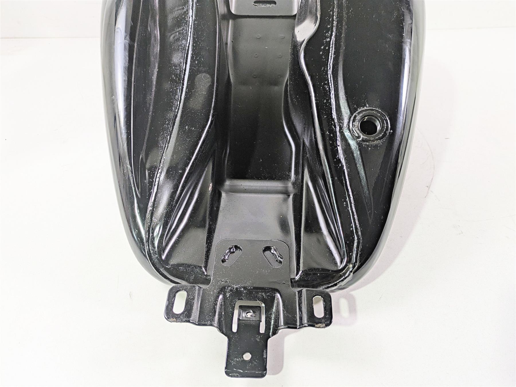 2021 Harley Touring FLTRX Road Glide Fuel Gas Petrol Tank - No Dent 61356-08 {{ shop.shopifyCountryName }} - Mototech271