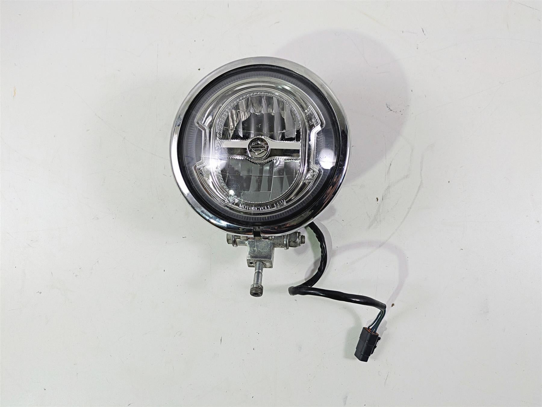 2020 Harley Softail FXST Standard Headlight Head Led Lamp & Mount 67700323A {{ shop.shopifyCountryName }} - Mototech271