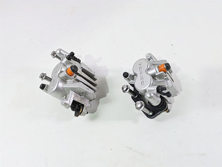 2008 Kawasaki VN1600 Vulcan Nomad Tokico Front Brake Caliper Set 43044-1115 {{ shop.shopifyCountryName }} - Mototech271