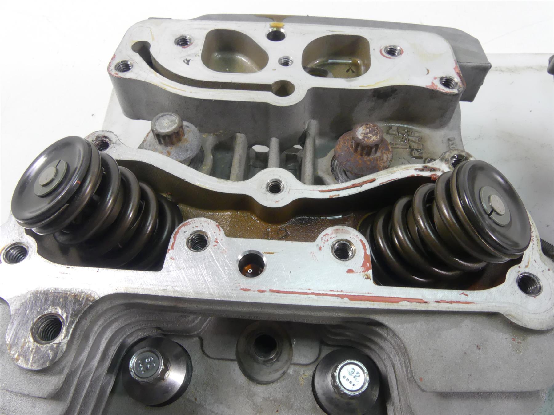 2005 Harley Touring CVO FLHTC SE Electra Glide 103ci Cylinderheads 16961-03A {{ shop.shopifyCountryName }} - Mototech271