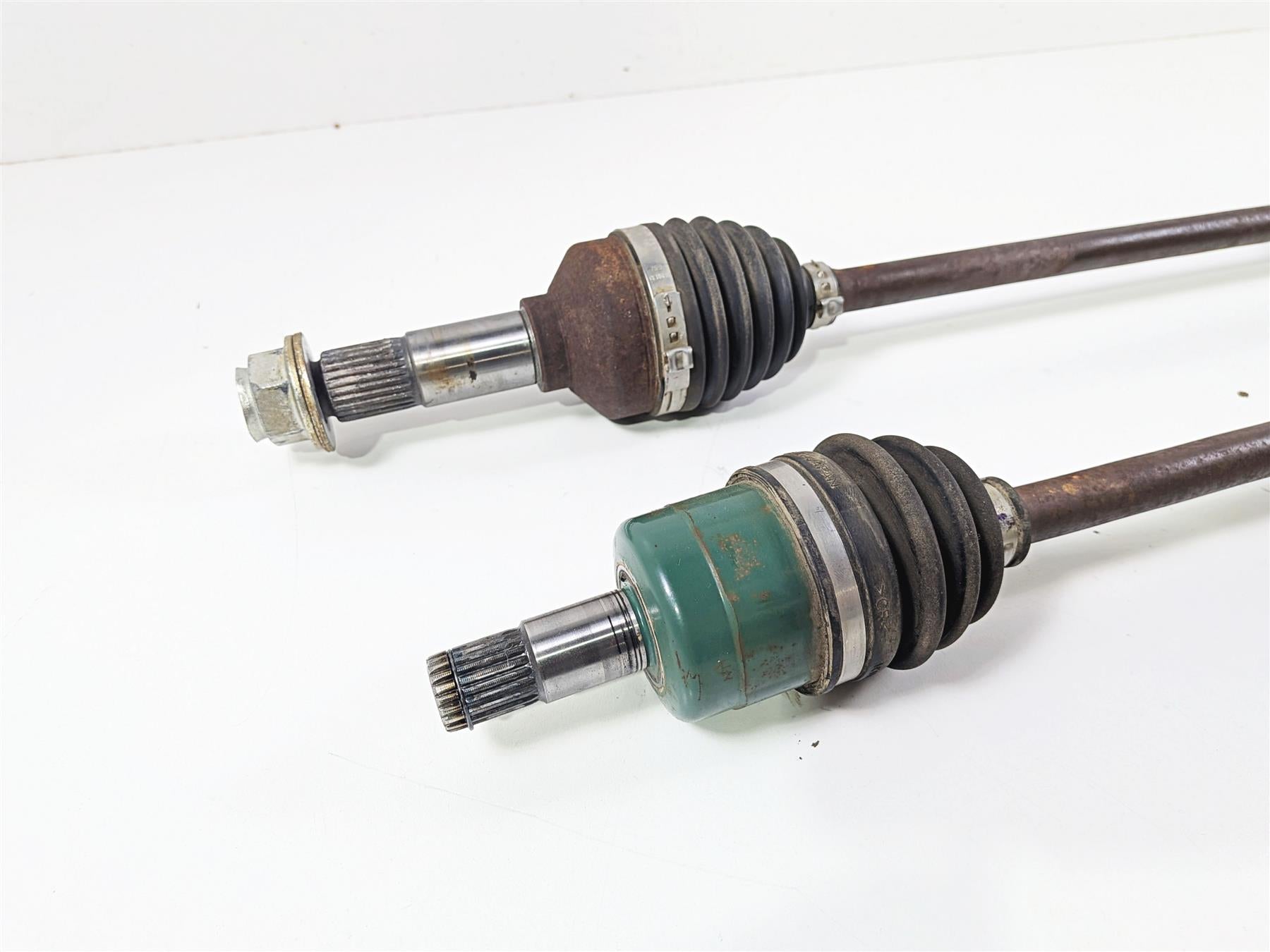 2017 Yamaha YXZ1000R EPS SS Front Drive Cv Axle Set 2HC-2518F-00-00 {{ shop.shopifyCountryName }} - Mototech271