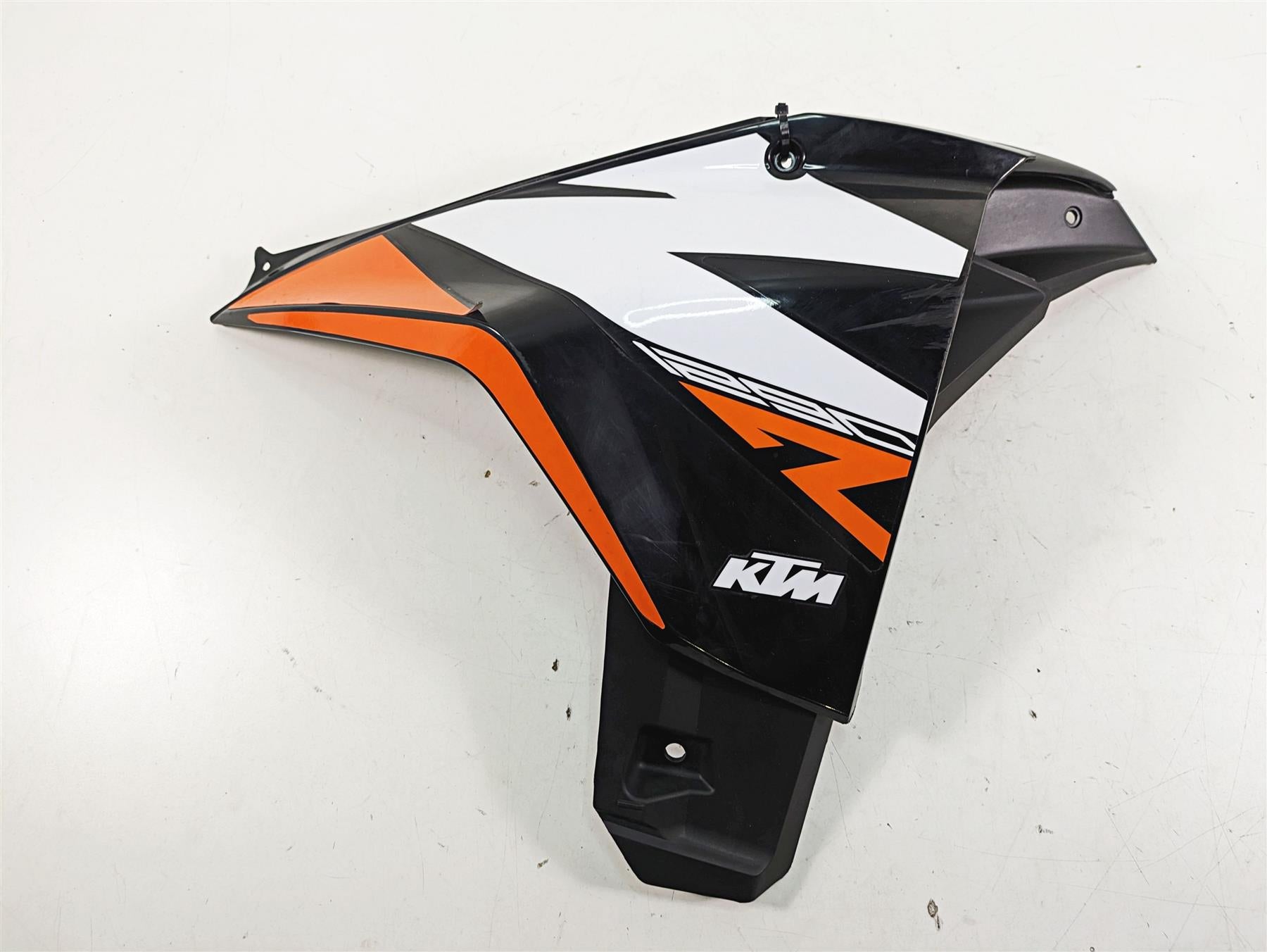 2020 KTM 1290 Super Adventure R Right Tank Fairing Cover Set -Read 6070810300033 {{ shop.shopifyCountryName }} - Mototech271