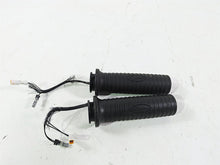 Load image into Gallery viewer, 2018 Indian Chieftain Limited Heated Left Right Hand  Grip Handgrip Set 5416650
