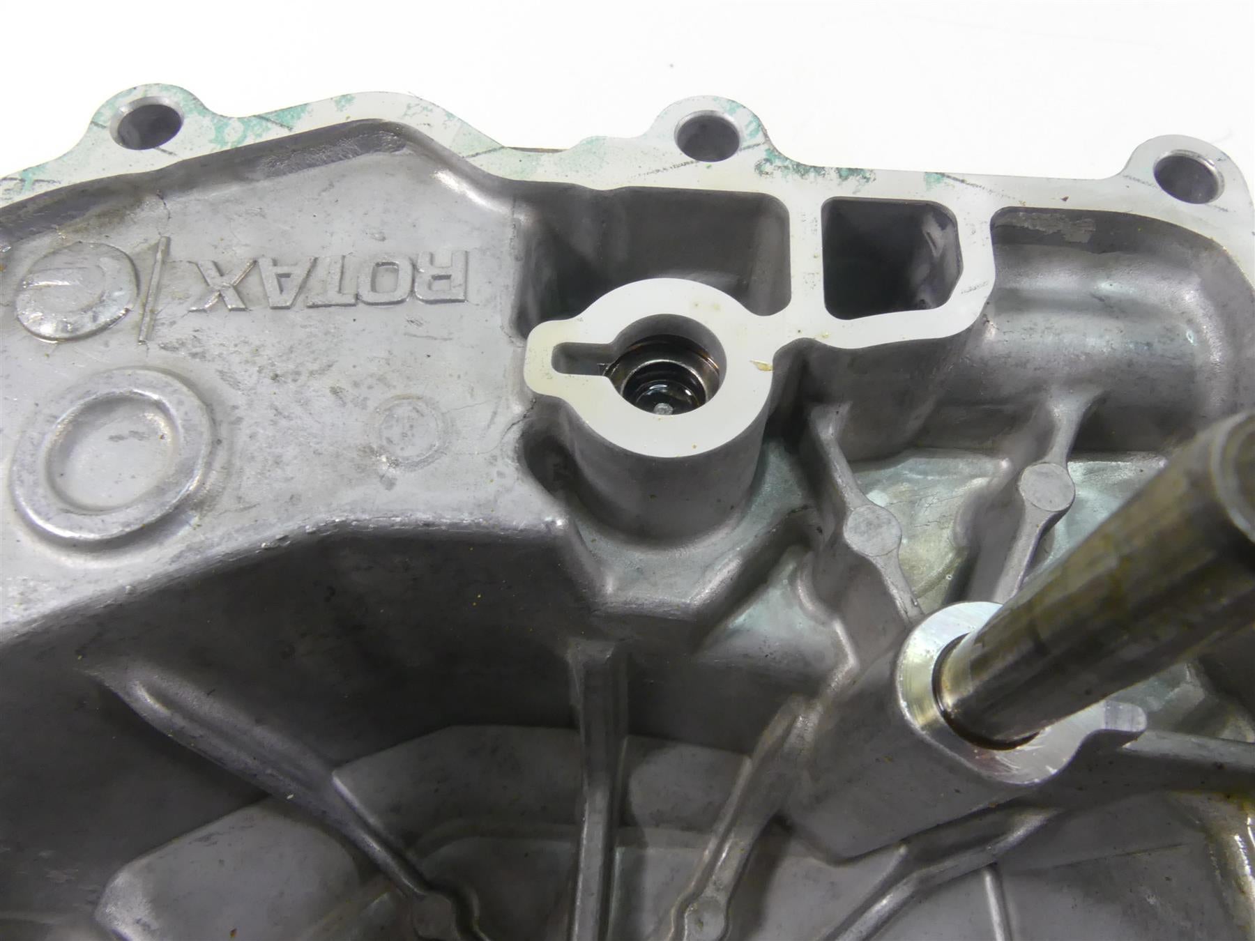 2018 Can Am Maverick X3 Turbo STD Ignition Stator Flywheel Cover 420911055 {{ shop.shopifyCountryName }} - Mototech271
