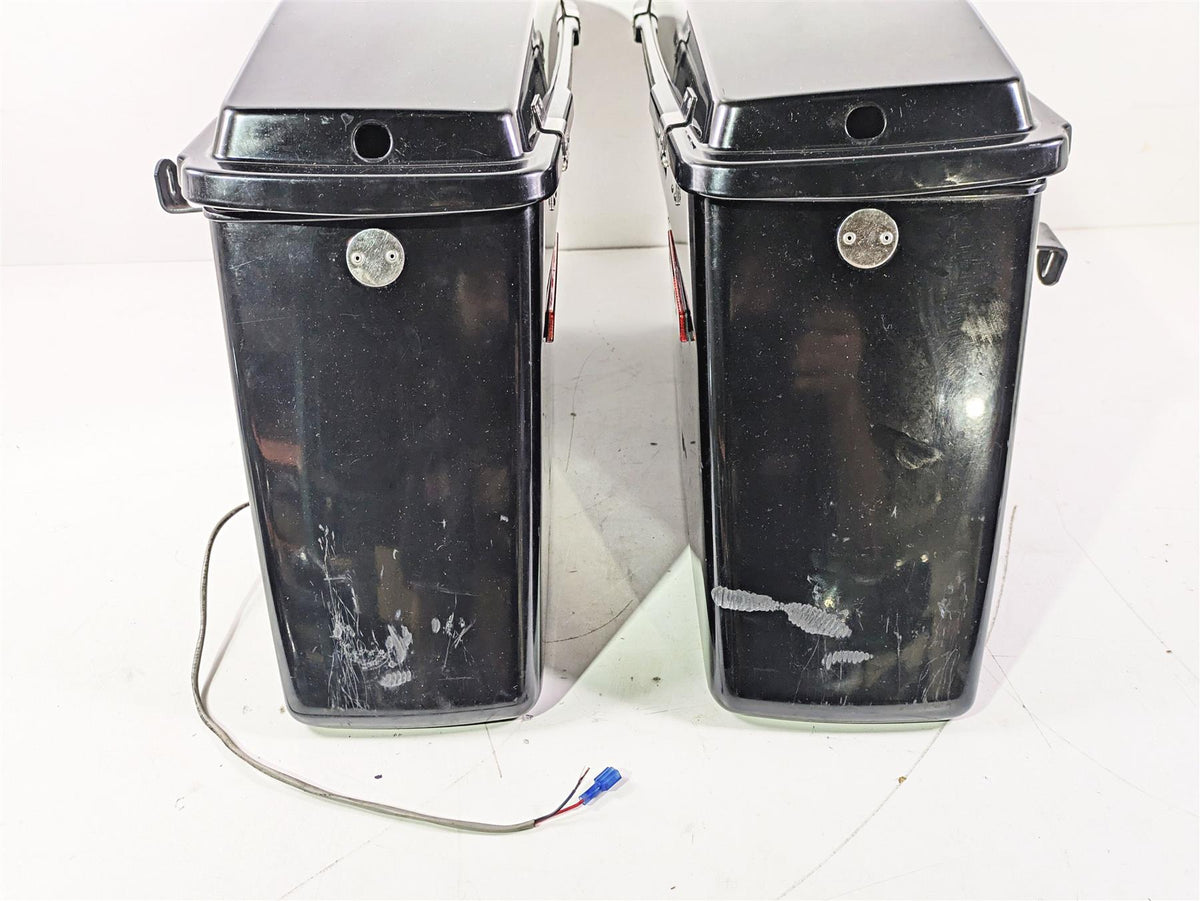 2008 Harley Touring FLHTP Electra Glide Saddlebag Saddle Bag Set 90634-93 {{ shop.shopifyCountryName }} - Mototech271