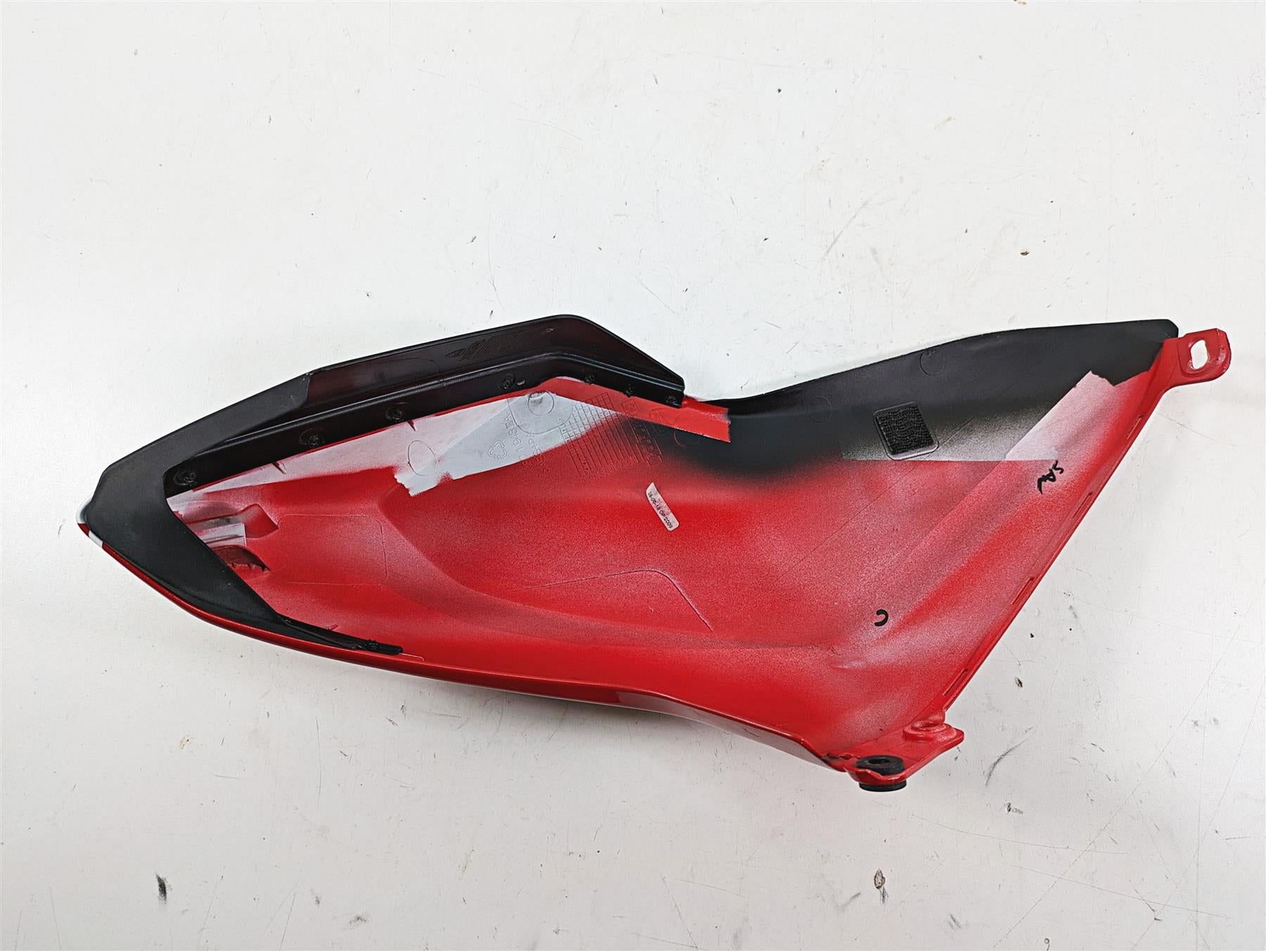 2020 Ducati Hypermotard 950 SP Left Tank Fairing Cover Cowl 48028972AC {{ shop.shopifyCountryName }} - Mototech271