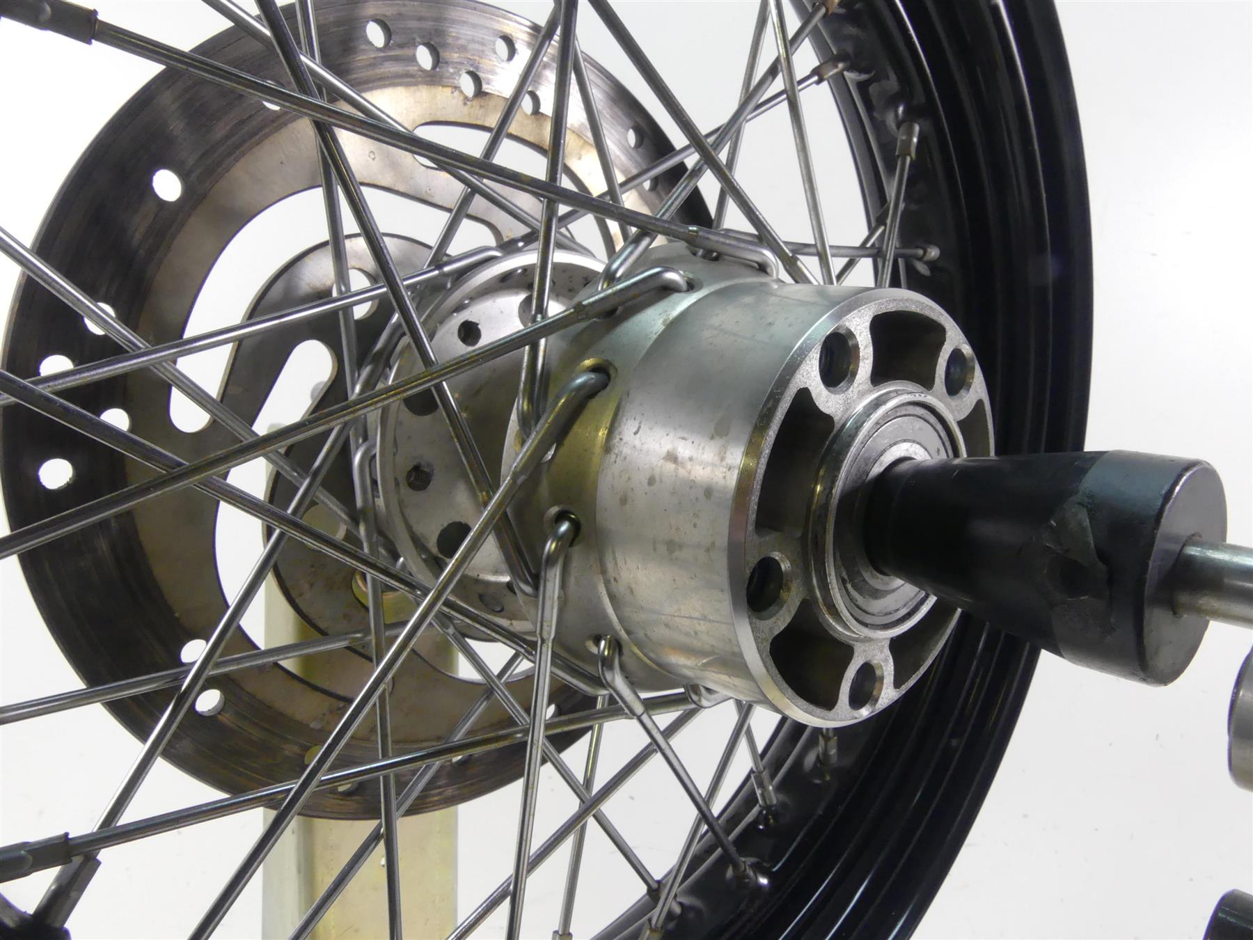 2019 Harley Softail FXBB Street Bob Rear Spoke Wheel Rim 16x3 40900488 43017-07 {{ shop.shopifyCountryName }} - Mototech271