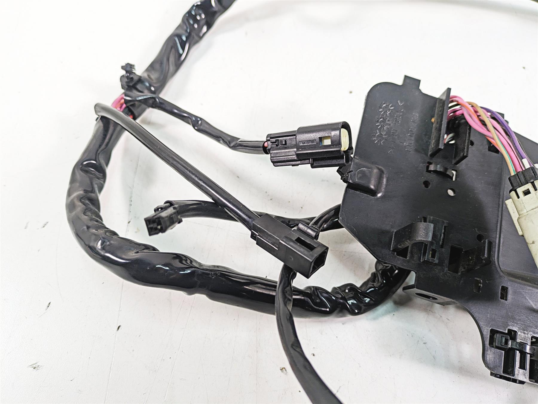 2014 Harley Touring FLHTK Electra Glide Front Gauges Wiring - Read 69200121A {{ shop.shopifyCountryName }} - Mototech271