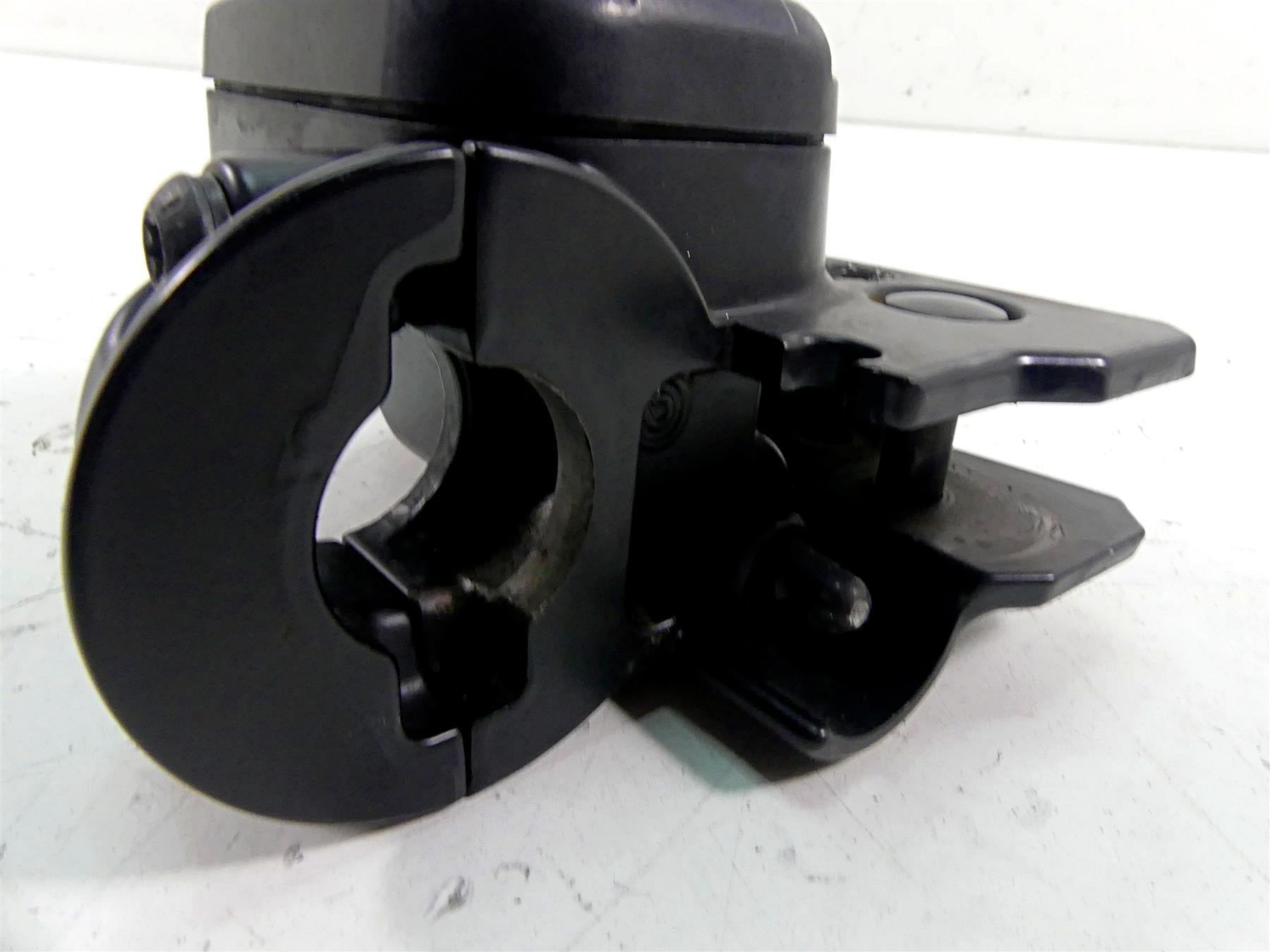 2015 Harley Davidson VRSCDX Night Rod Sp Front Brake Master Cylinder 44551-08F {{ shop.shopifyCountryName }} - Mototech271