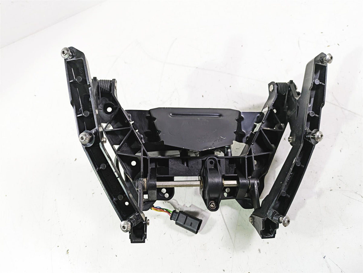 2014 BMW R1200 RT RTW K52 Windshield Adjuster & Motor 46637728676 55218526425 {{ shop.shopifyCountryName }} - Mototech271