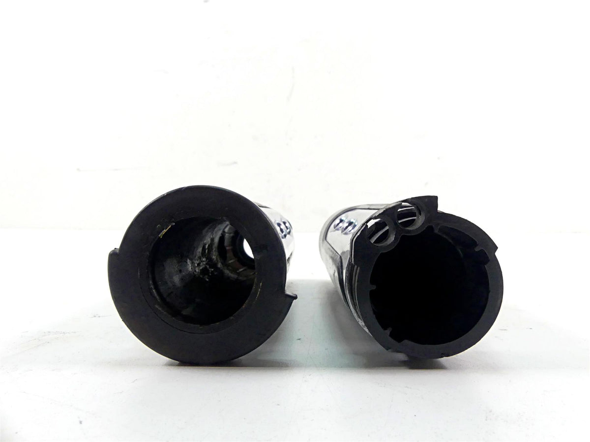 2007 Harley Touring FLHRSE CVO Road King Left Right Hand Grip Set 57202-07 {{ shop.shopifyCountryName }} - Mototech271