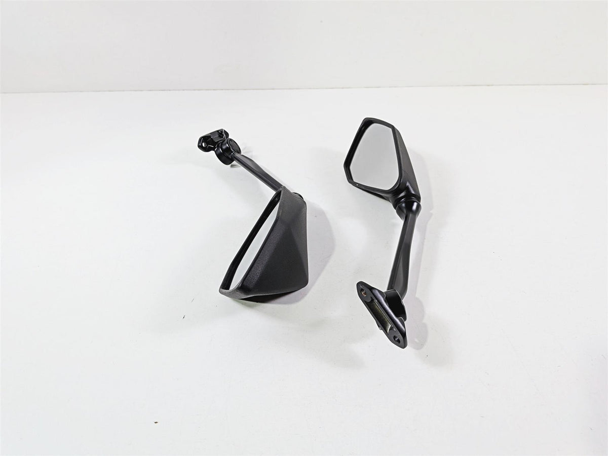 2024 Kawasaki EX500 Ninja 40th An. Left Right Mirror Set 56001-0378 56001-0379 {{ shop.shopifyCountryName }} - Mototech271