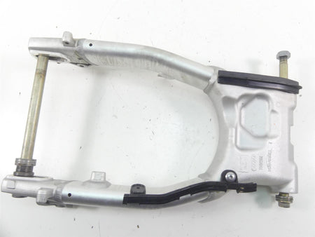 2017 Triumph Thruxton 1200 R Rear Swingarm Swing Arm Axle Set T2051033 {{ shop.shopifyCountryName }} - Mototech271